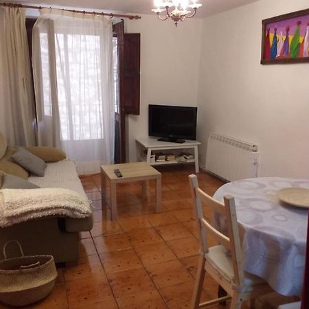 Apartamento Tras Catedral Teruel Exterior photo