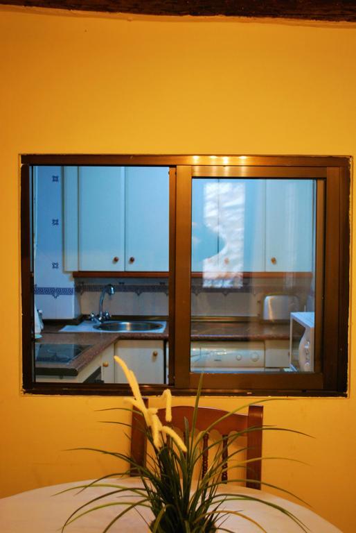 Apartamento Tras Catedral Teruel Exterior photo