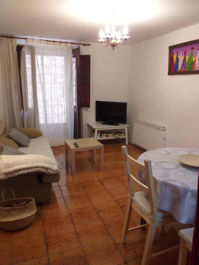 Apartamento Tras Catedral Teruel Exterior photo